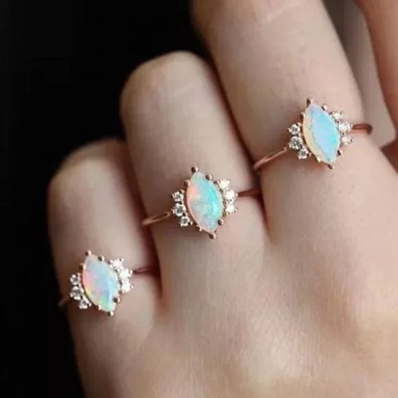 NEW 18K ROSE GOLD OPAL RING, CUTE RING, SHINY RING. - Picture 4 of 6